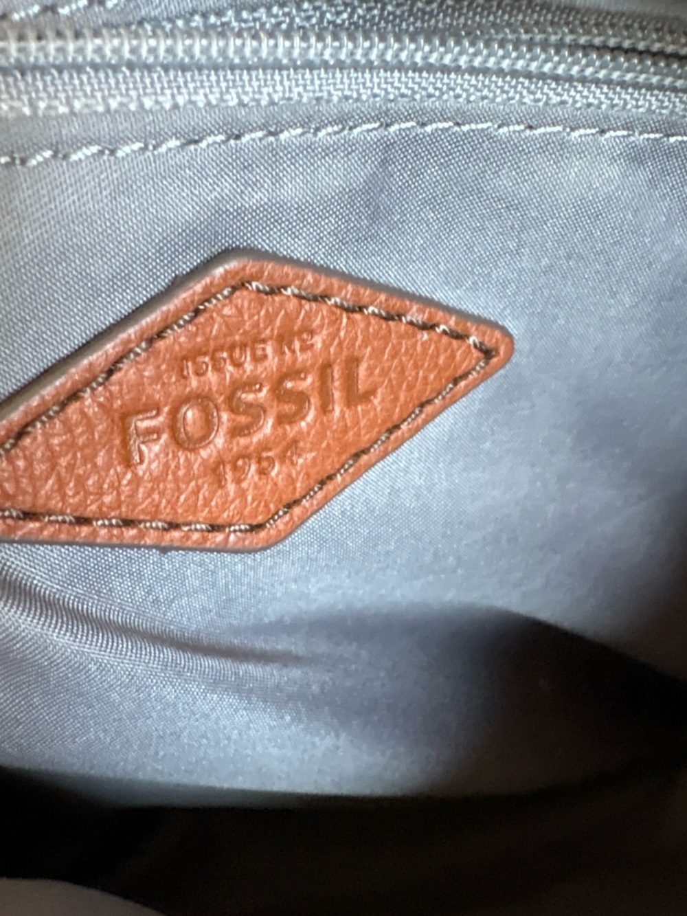 Fossil Cognac Pebbled Leather Crossbody Bag - Picture 6 of 8